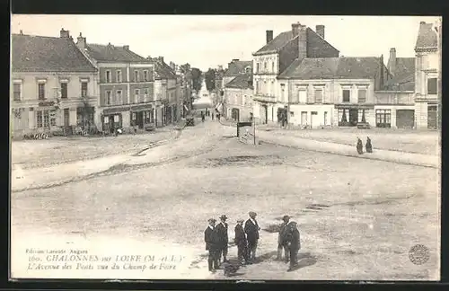 AK Chalonnes-sur-Loire, L`Avenue des Ponts vue du Champs de Foire