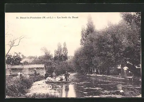 AK Doué-la-Fontaine, les bords du Douet