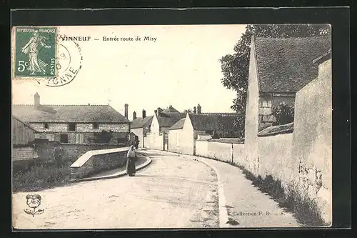 AK Vinneuf, Entrée route de Misy