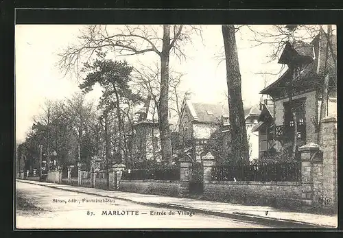 AK Marlotte, Entrée du Village