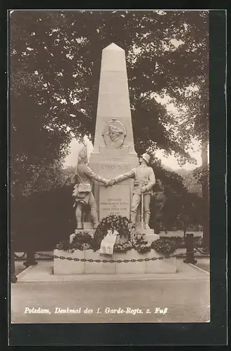 AK Potsdam, Denkmal des 1. Garde-Regts. z. Fuss