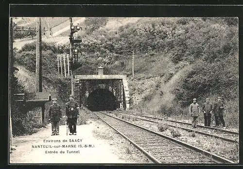 AK Nanteuil-sur-Marne, Entree du Tunnel