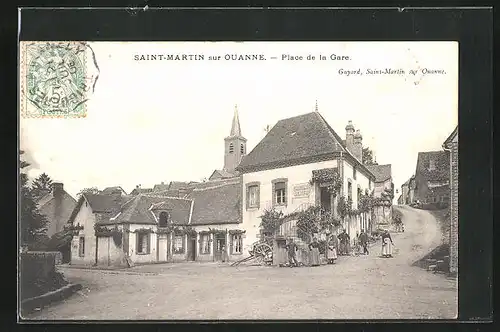 AK Saint-Martin-sur-Ouanne, Place de la Gare