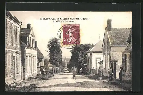 AK St-Maurice-aux-Riches-Hommes, L`Allee des Marronnsers