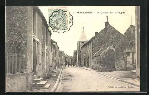 AK Massangis, La Grande-Rue et l`Eglise