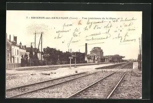 AK Brienon-sur-Armancon, Vue interieure de la Gare, Bahnhof