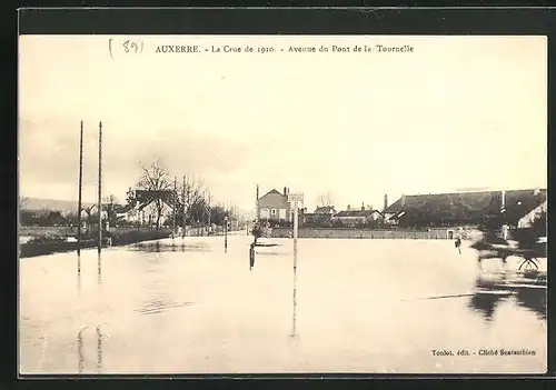 AK Auxerre, La Crue de 1910, Avenue du Pont de la Tournelle, Hochwasser