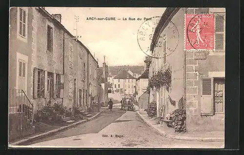 AK Arcy-sur-Cure, La Rue du Pont