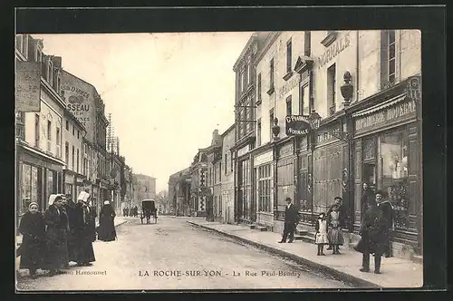 AK La Roche-sur-Yon, La Rue Paul-Baudry