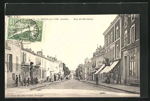 AK La Roche-sur-Yon, Rue de Bordeaux