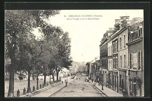 AK Fontenay-le-Comte, Rues Turgot et de la République