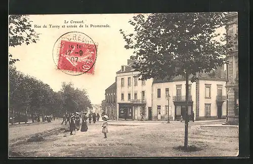 AK Le Creusot, Rue de Torcy et entree de la Promenade