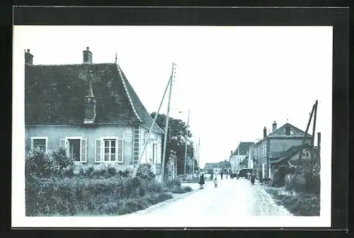 AK Lessard-en-Bresse, Entree du Bourg et Poste