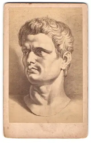 Fotografie unbekannter Fotograf und Ort, Gemälde M. Brutus, Büste