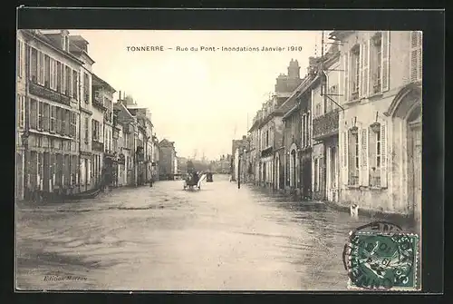 AK Tonnerre, Rue du Pont, Inondations Janvier 1910, Hochwasser