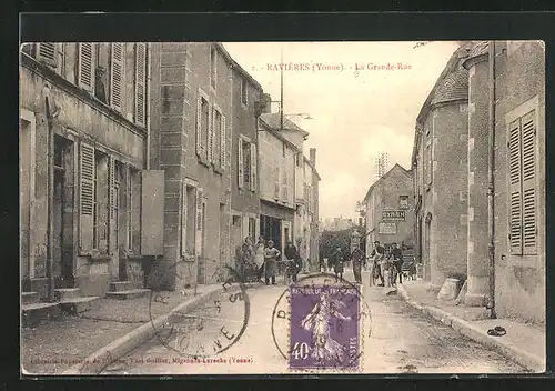 AK Raviéres, La Grande-Rue