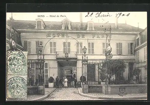 AK Sens, Hôtel de Paris