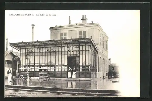 AK Laroche-sur-Yvonne, Le Buffet de la Gare