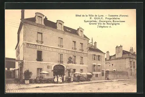 AK Tonnere, Hôtel de la Ville de Lyon