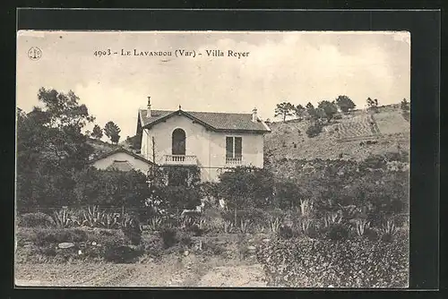 AK Le Lavandou, Villa Reyer