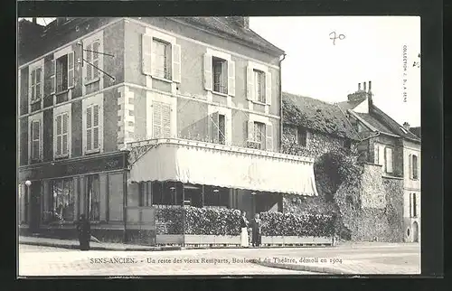 AK Sens-Ancien, Un reste des vieux Remparts, Boulevard du Theatre