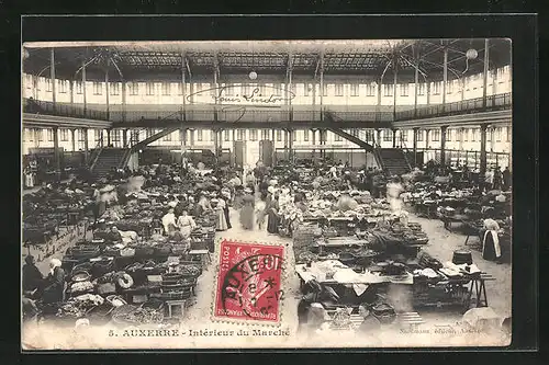 AK Auxerre, Intérieur du Marché