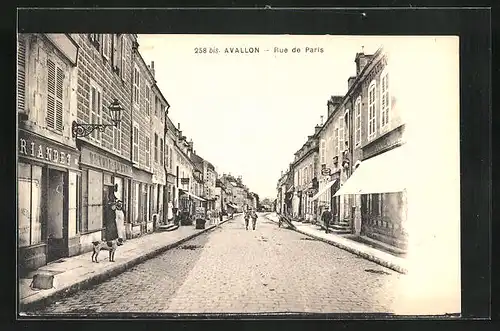 AK Avallon, Rue de Paris