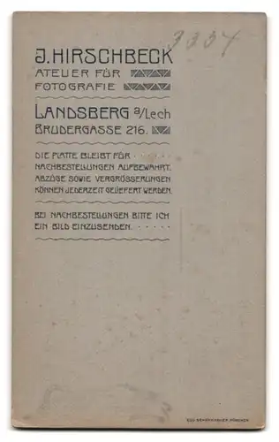 Fotografie J. Hirschbeck, Landsberg a. Lech, Brudergasse 216, Portrait junge Frau in bayrischer Tracht mit Hut