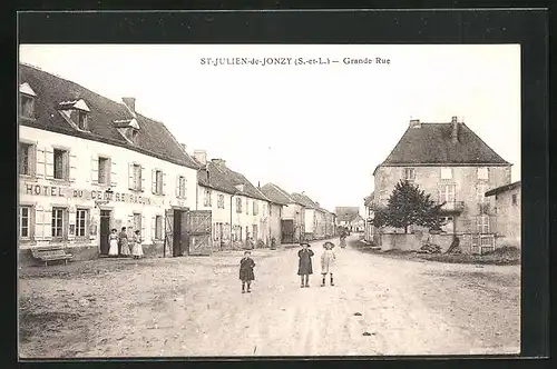 AK St-Julien-de-Jonzy, Grande Rue