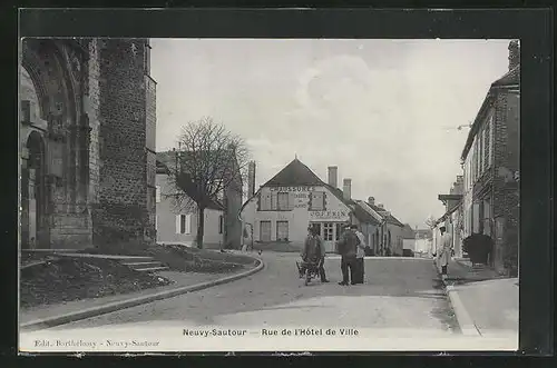 AK Neuvy-Sautour, Rue de l`Hotel de Ville