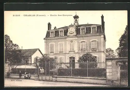 AK Chablis, Ecole des Garcons