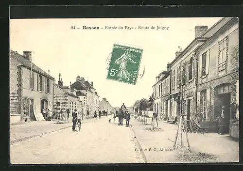 AK Bassou, Entrée du Pays, Route de Joigny