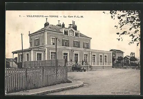 AK Villeneuve-sur-Yonne, La Gare