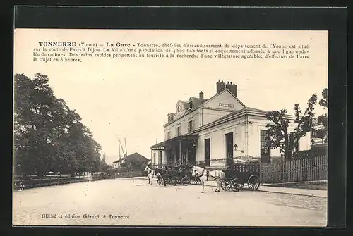 AK Tonnerre, Pferdekutschen vor dem Bahnhofsgebäude, la Gare