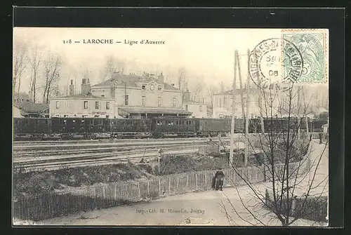 AK Laroche, Ligne d'Auxerre, la Gare