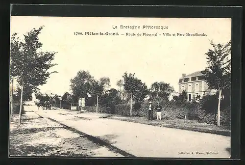 AK Plélan-le-Grand, Route de Ploermel, Villa et Parc Broséliande