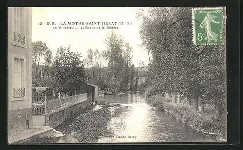 AK La Mothe-Saint-Heray, La Villedieu, Les Bords de la Riviere