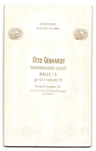 Fotografie Otto Gebhardt, Halle a. S., Gr. Ullrichstr. 11, brünette junge Schönheit mit Halsschmuck