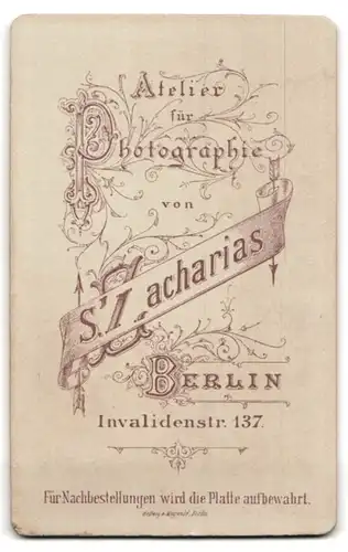 Fotografie S. Zacharias, Berlin, Invalidenstr. 137, Portrait stattlicher Herr mit Vollbart