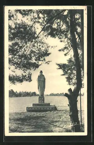 AK Boissy-la-Riviére, Auberge de l'Epi d'Or, le Camp de la Paix et la Statue de Saint-Jean