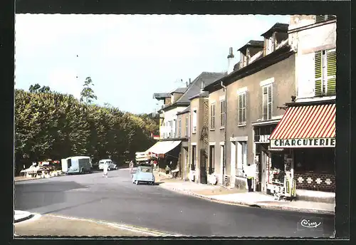 AK Biévres, la Place du Marché