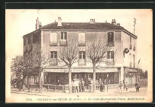 AK Vigneux-sur-Seine, Le Cafe-Restaurant-Tabac Marchand