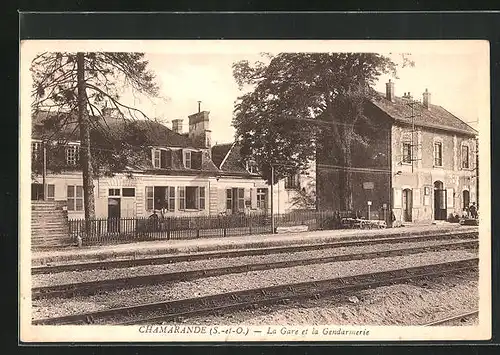 AK Chamarande, La Gare et la Gendarmerie