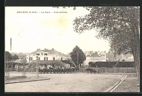 AK Brunoy, La Gare, Cote arrivee