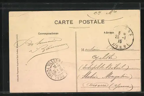 AK Villefranche-St-Phal, La Rue Principale, Porche Bonnet Loge a Pied et Cheval
