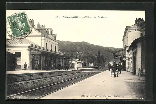 AK Tonnerre, Interieur de la Gare