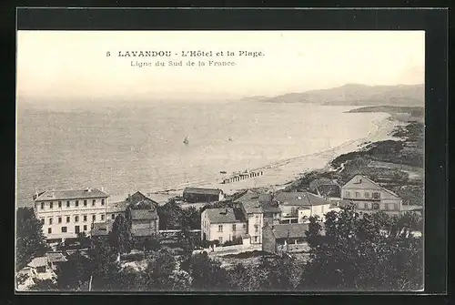AK Le Lavandou, l'Hotel et la Plage
