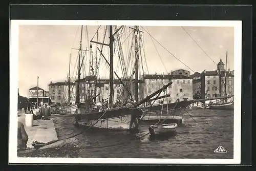 AK St-Tropez, un coin du Port