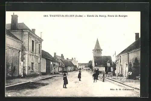 AK Thevet-St-Julien, Entree du Bourg, Route de Bourges