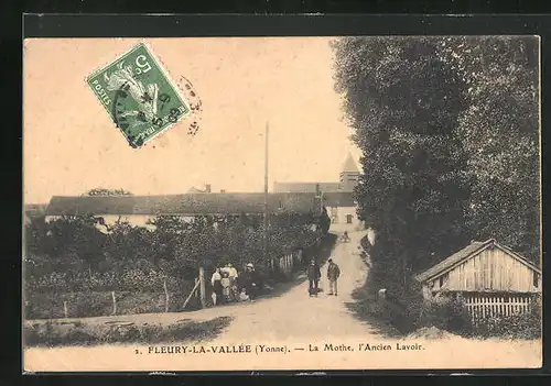 AK Fleury-la-Vallée, La Mothe, l`Ancien Lavoir